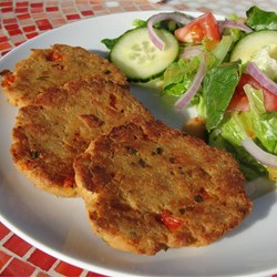 Super Easy Salmon Cakes